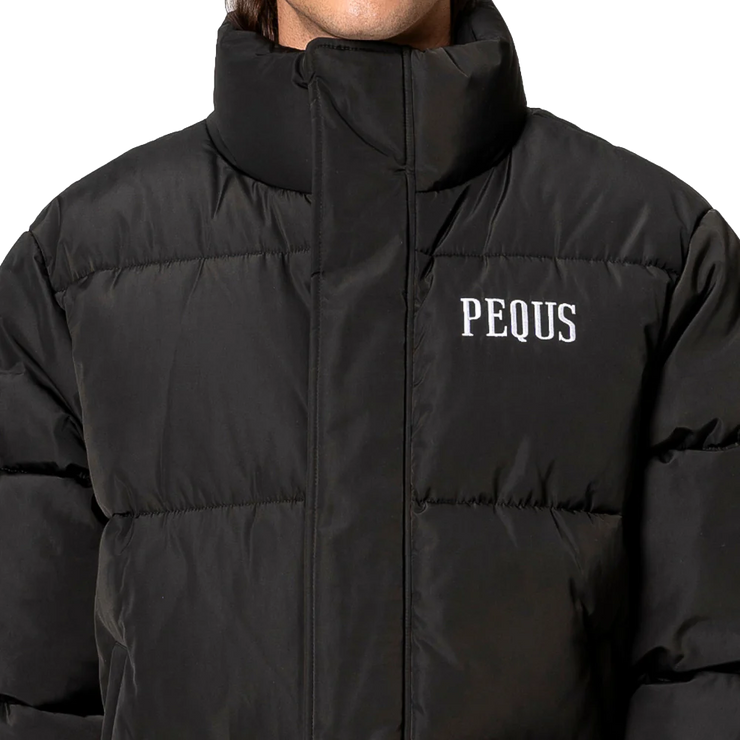 PEQUS Chest Logo Puffer Jacket black