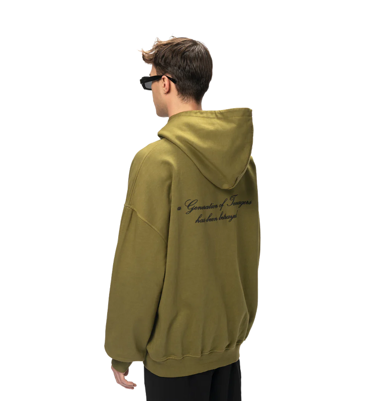 Pequs Betrayed Zip Hoodie / olive branch Model Rückseite