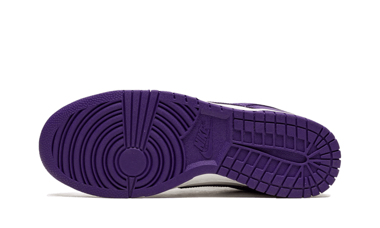 Nike Dunk Low Championship Court Purple Sohle