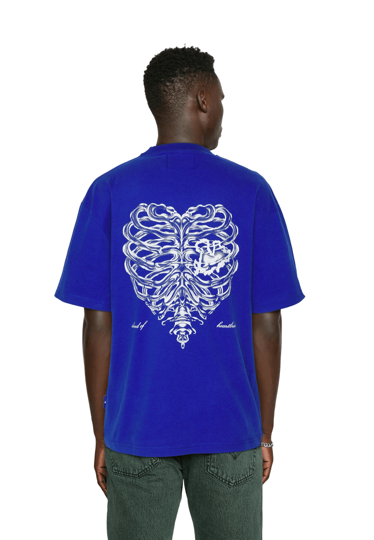 PEQUS Island of Heartbreaks Chrom T-Shirt blue Model Männlich Rückseite
