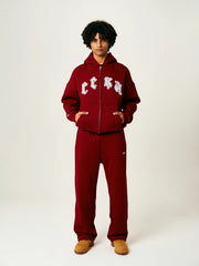 Model Männlich in CESA Classic Jogger "BORDEAUX"