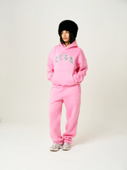 Model weiblich in CESA C1 Hoodie "Pink"