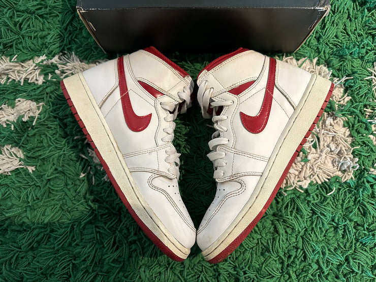 Jordan 1 Retro Metallic Red (2017) | EU37.5 - US5Y (USED)