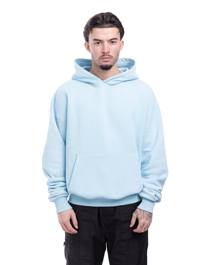 Prohibited Oversized Hoodie Baby (Stone Washed) Model männlich Frontansicht
