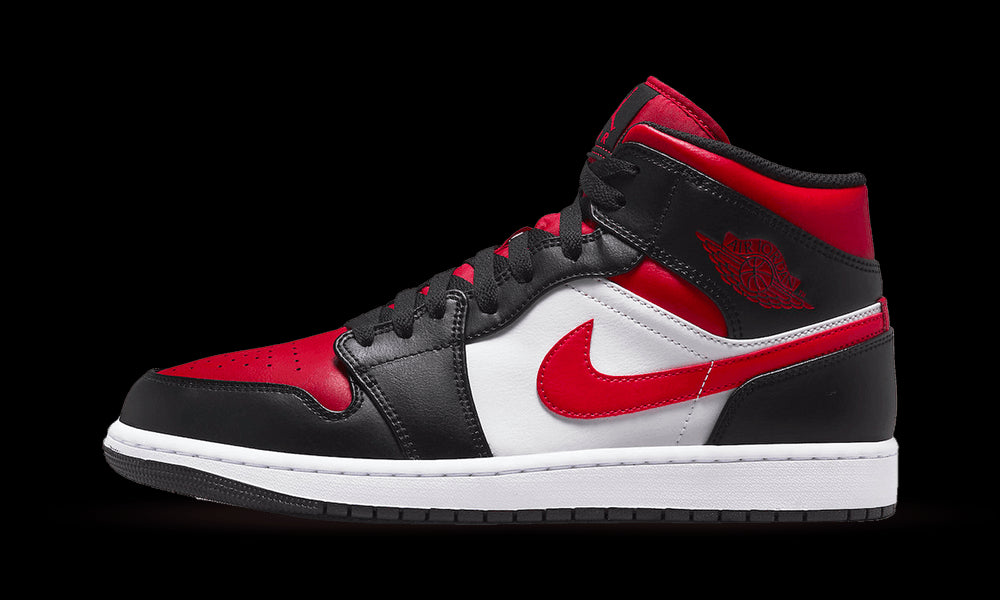 Black and red jordan 1 mid online